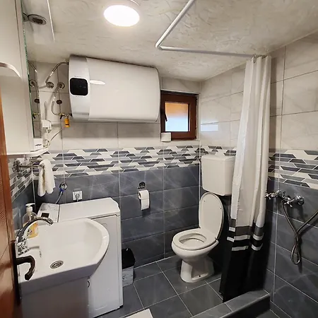 Vikendica Tarska Car Vakantiehuis