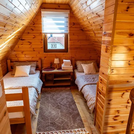 Vikendica Tarska Car Feriehus Mitrovac