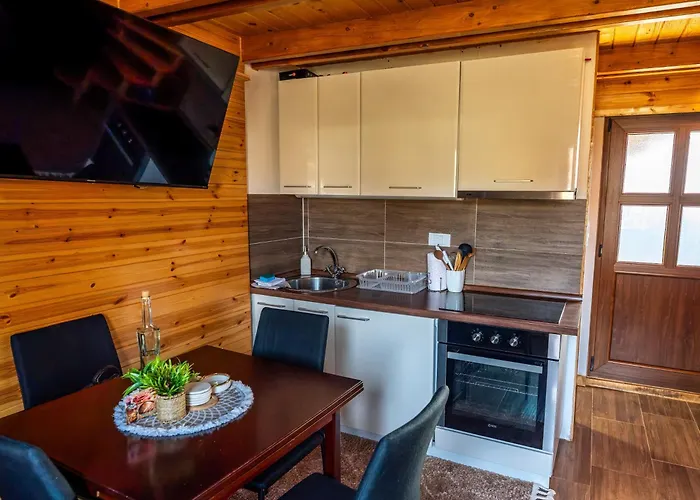 بيت للعطل Vikendica Tarska Car ميترفاتس