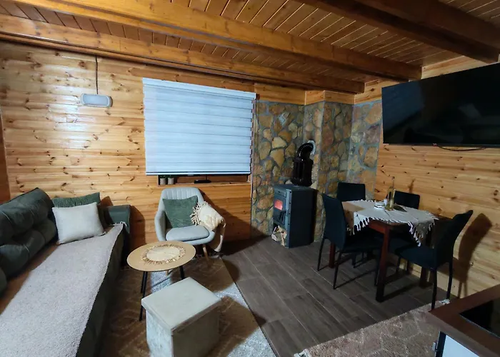 بيت للعطل Vikendica Tarska Car *